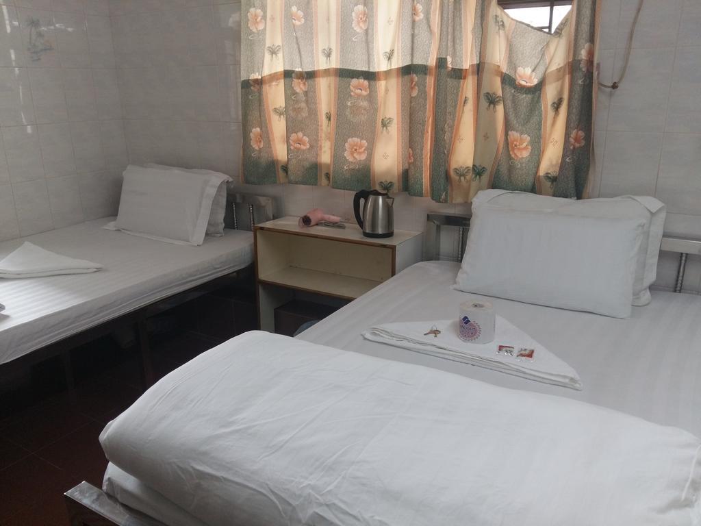 New Yan Yan Guest House Reception 9Th Floor Flat E4 E6 Hongkong Eksteriør bilde